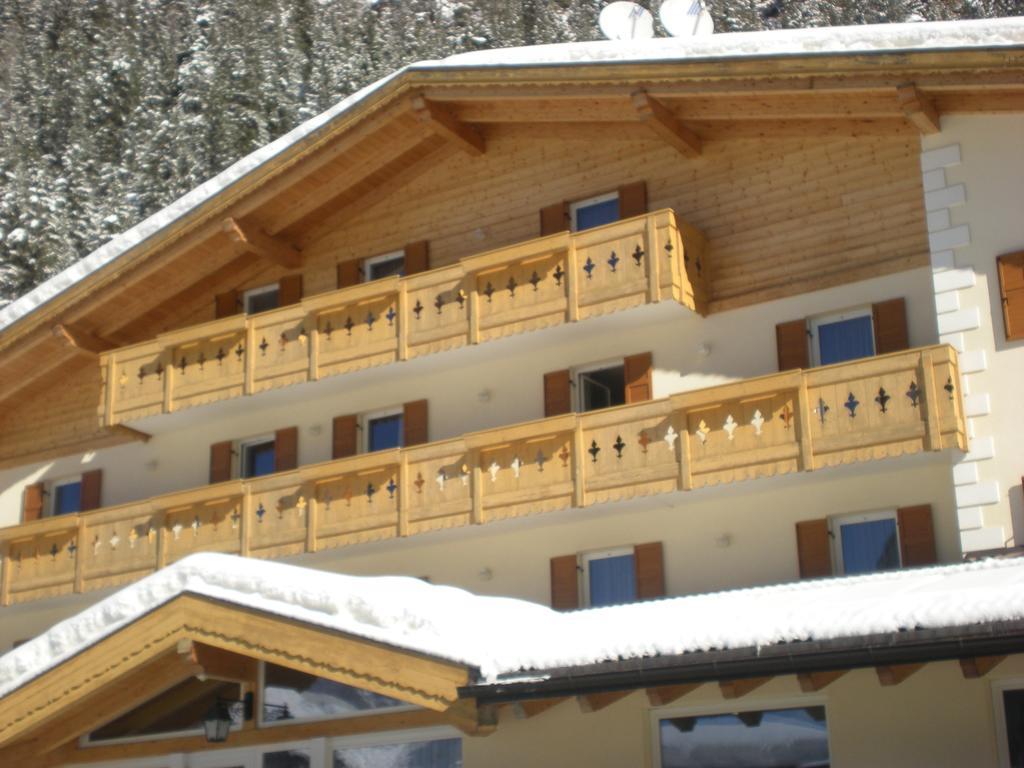 Albergo Fiordaliso Канацеї Екстер'єр фото